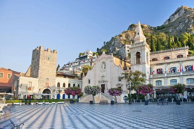 private-transfer-from-taormina-to-syracuse-with-tour-options