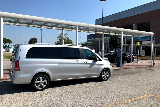private-transfer-from-trieste-to-venice-airport-venice-city