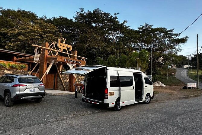 private-transportation-costa-rica-guanacaste-airport-lir