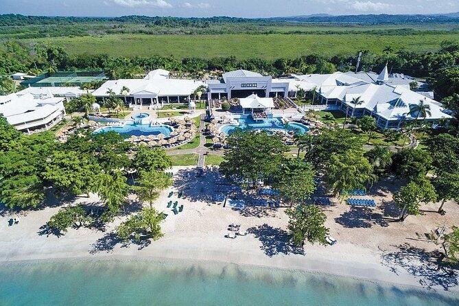 private-transportation-from-montego-bay-airport-to-negril-hotels
