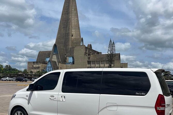 private-transportation-punta-cana-la-romana-airport-hotels