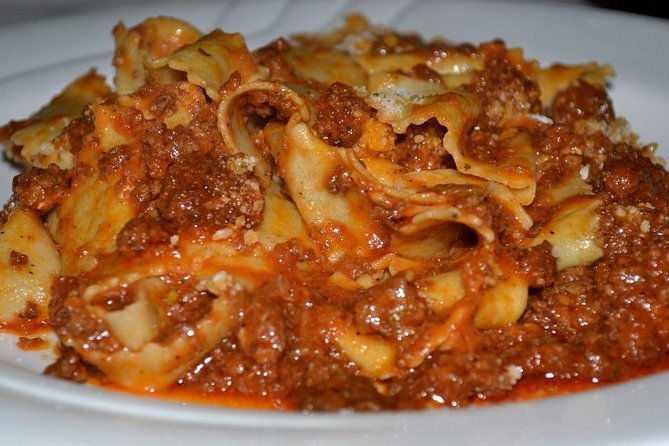 private-tuscany-cooking-lessons-with-a-professional-chef