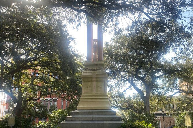 private-walking-tour-of-historic-savannah