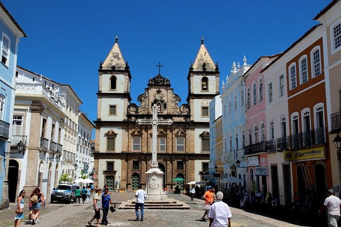 private-walking-tour-of-salvador