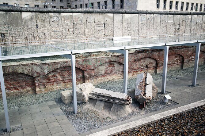 private-warnemuende-shore-excursion-third-reich-berlin