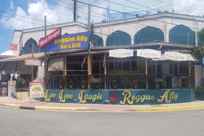 private-white-river-bamboo-rafting-limestone-massage-ocho-rios