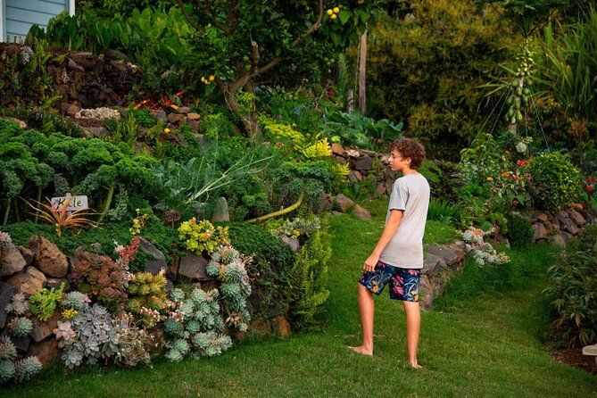 pueo-farm-tour-in-upcountry-kula-maui-hawaii