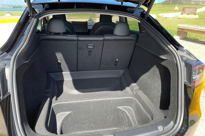 puerto-rico-island-wide-transfer-tesla-y-luxury-suv-select-zone