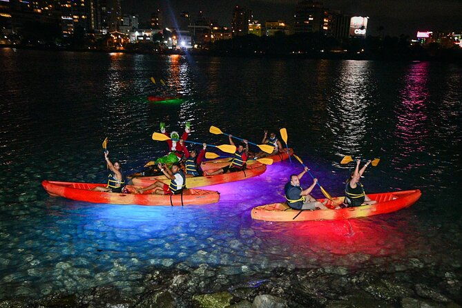 puerto-rico-night-kayaking-guided-tour-in-condado-lagoon