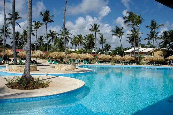 punta-cana-airport-private-transfer-to-or-from-grand-palladium-bavaro