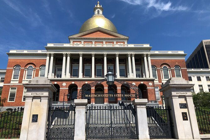 record-breaker-quest-scavenger-hunt-in-boston
