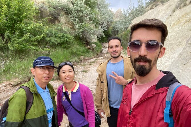red-rose-valley-sunset-hiking-tour-2