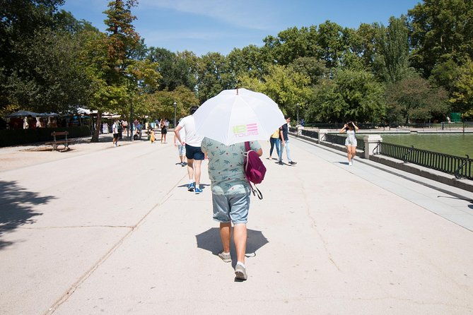 retiro-park-walking-tour-in-madrid