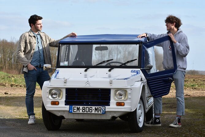 retro-road-trip-mehari-2cv-burton-in-rochefort-la-rochelle