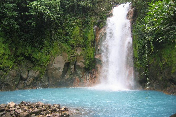 rio-celeste-nature-hike-from-guanacaste