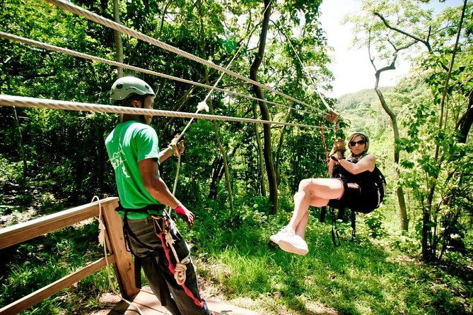 roatan-canopy-zip-line-and-beach-escape