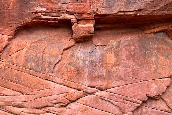 rock-and-roll-rappelling-in-rock-canyon