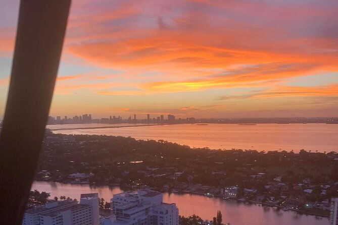 romantic-miami-helicopter-tour-with-champagne-for-two