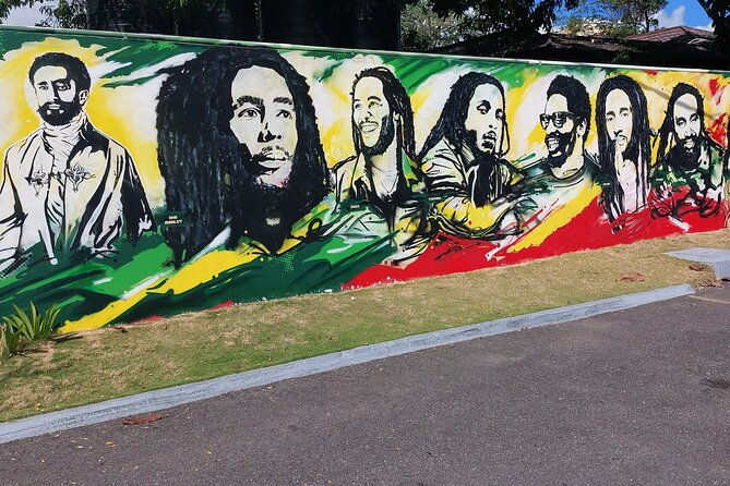 roots-and-reggae-a-bob-marley-musical-experience