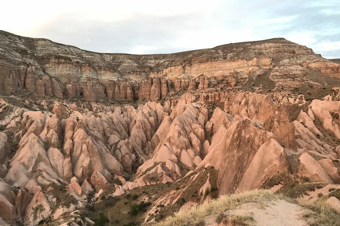rose-valley-sunset-hiking-in-cappadocia