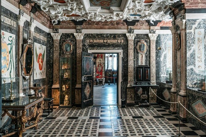 rosenborg-castle-entry-ticket-in-copenhagen