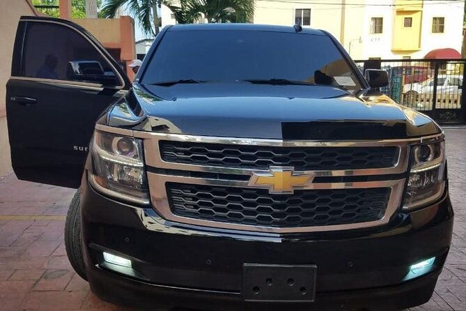 roundtrip-suv-from-punta-cana-airport-to-uvero-alto-hotels