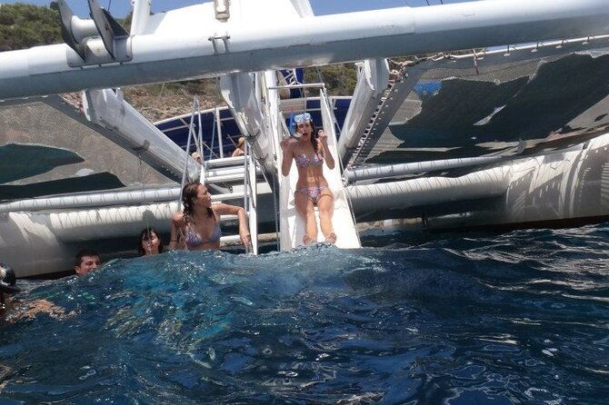 sailing-trip-and-swim-in-the-bay-of-denia-on-a-catamaran