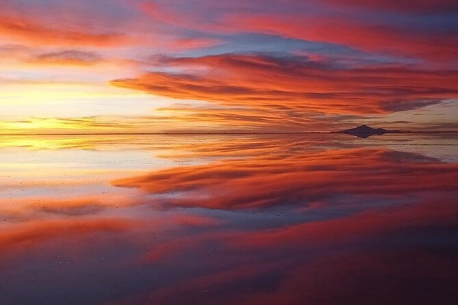 salar-de-uyuni-tour-more-sunset