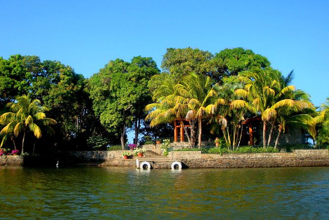 san-juan-del-sur-shore-excursion-granada-colonial-city-and-365-islets