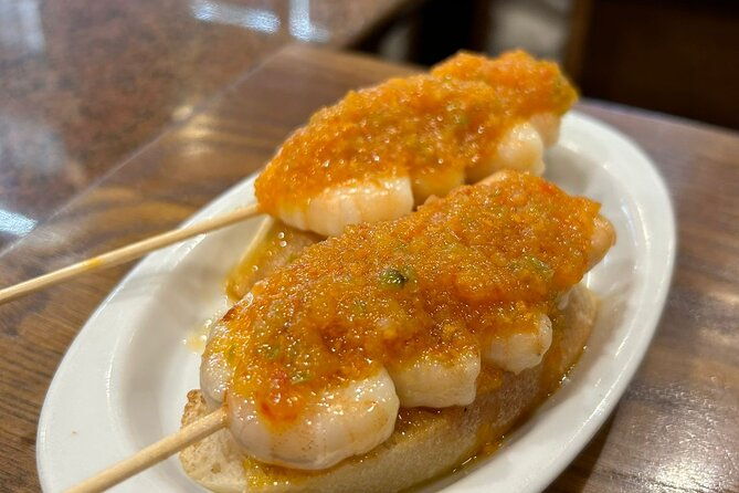 san-sebastian-food-tour-tapas-drinks-and-pintchos-with-a-local