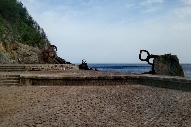 san-sebastian-highlights-private-city-tour-with-hotel-pick-up