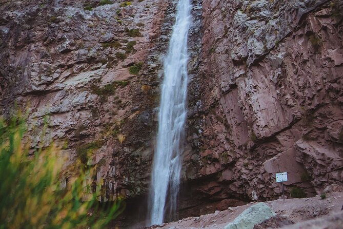 santiago-cajon-del-maipo-hot-springs-waterfall-chilean-bbq