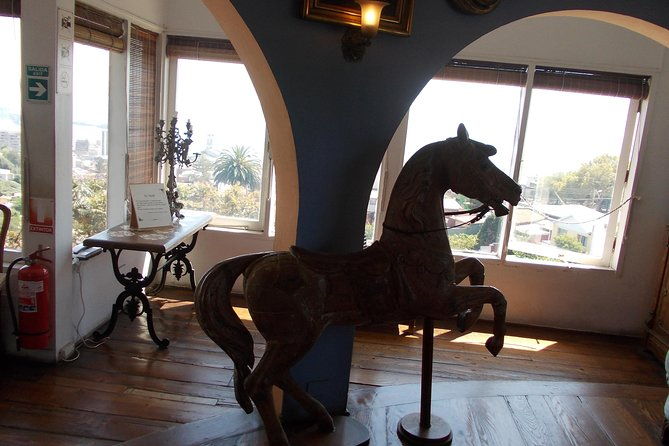 santiago-full-day-nerudas-route-tour-include-entraces-to-museums