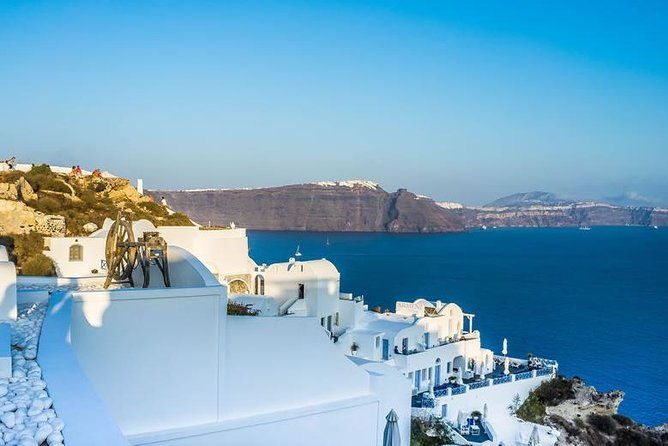 santorini-local-private-tour-for-small-group