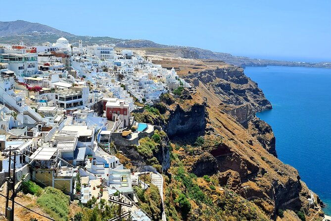 santorini-private-tour-in-the-picturesque-village-of-oia-3