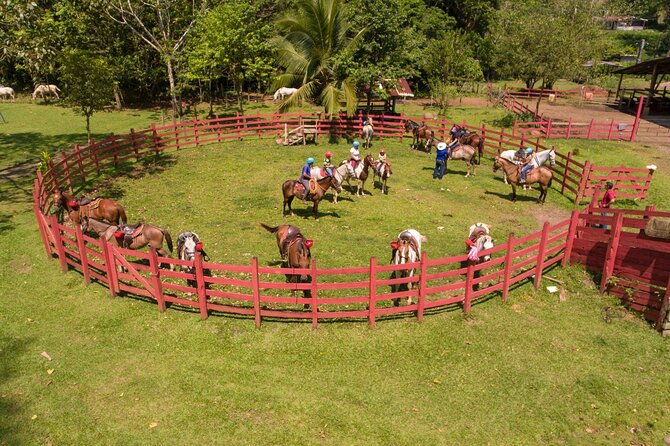 sarapiqui-forest-horseback-riding-experience-in-costa-rica