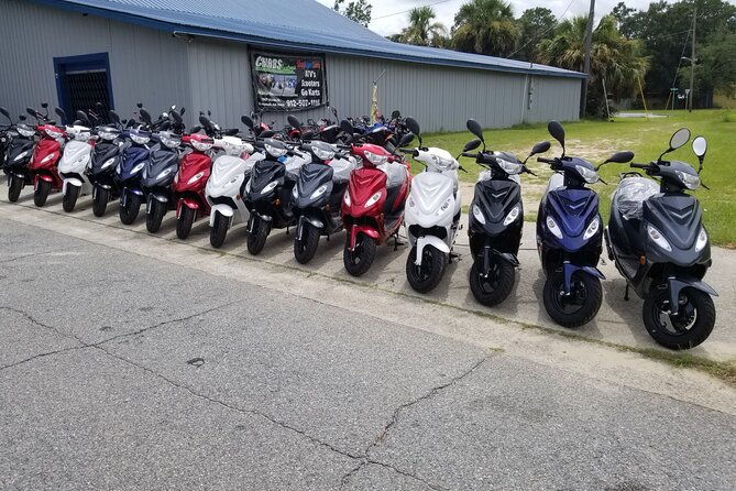 savannah-scooter-and-trike-rental-with-helmet-2