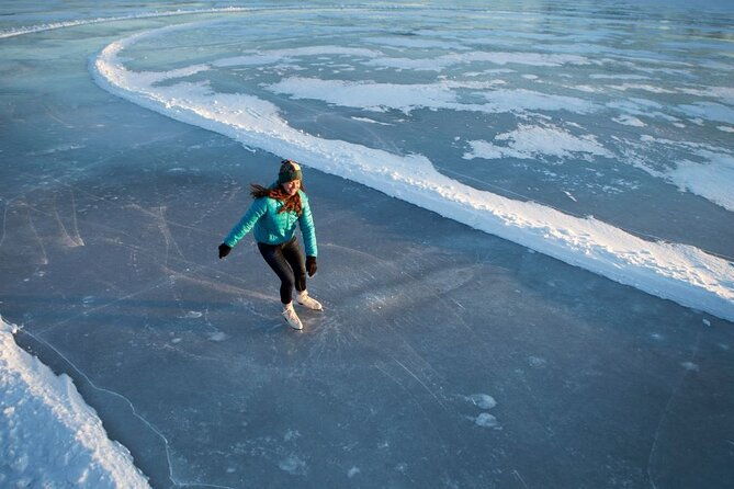 scenic-anchorage-ice-skating-and-picnic-experience
