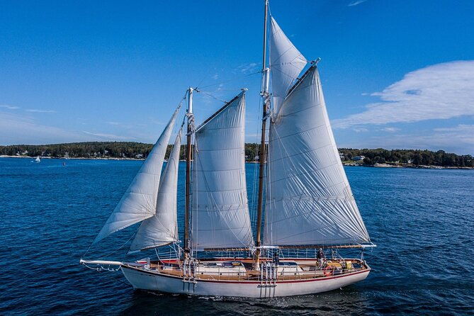 schooner-eastwind-sunset-sail-to-see-the-maine-coastline-2