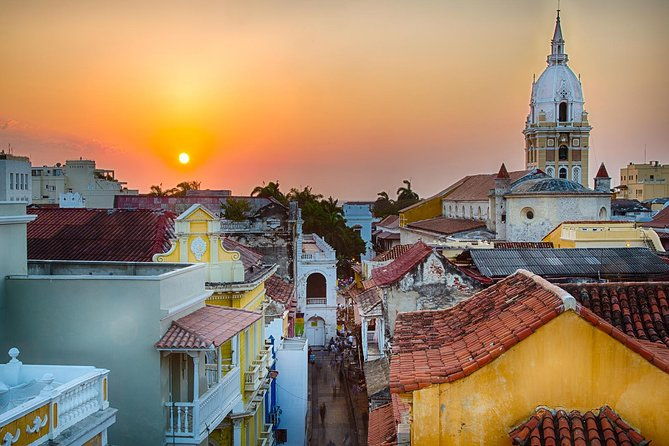 self-guided-audio-tour-the-rise-of-the-wall-city-part-i