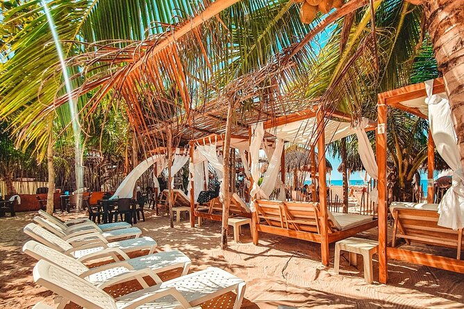 semi-private-tour-of-7-hours-in-playa-blanca-baru-cartagena