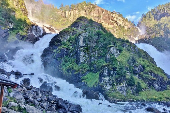 seven-waterfalls-tour-private-roundtrip-to-the-hardanger-fjord-12-hours