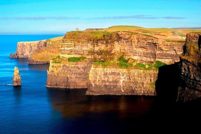 shore-excursion-cliffs-of-moher-explorer-tour-wild-atlantic-way-from-galway