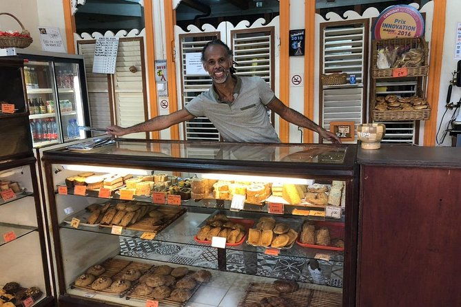 shore-excursion-fort-de-france-food-tasting-and-cultural-walking-tour
