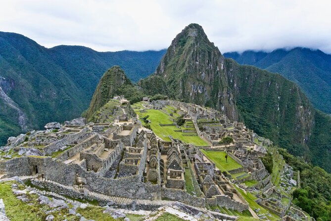 short-inca-trail-to-machu-picchu-2-days-and-1-night