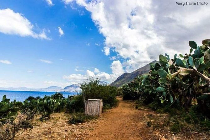 shuttle-bus-zingaro-nature-reserve