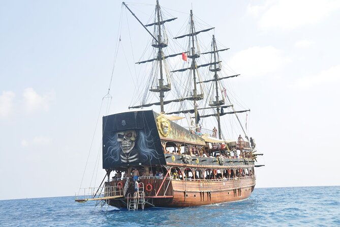 side-manavgat-boat-trip-with-lunch-and-unlimited-drinks