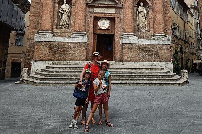 siena-medieval-families-exploration-game-and-tour-2