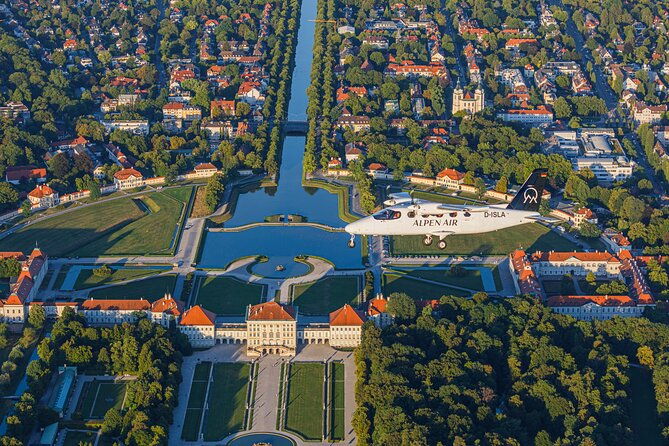 sightseeing-flight-zugspitze-neuschwanstein-castle-alps-munich-augsburg