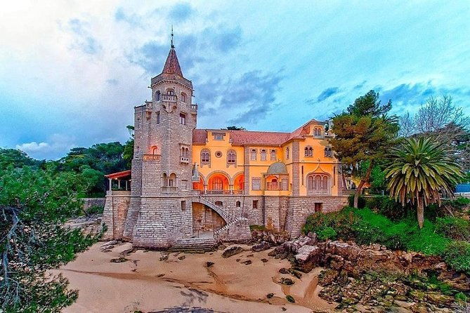 sintra-private-tour-with-driver-guide-and-tickets-include